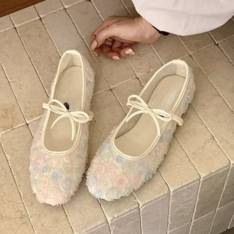 Women Fashion Trend 2026 - Gentle New Chinese Rose Mesh Mary
