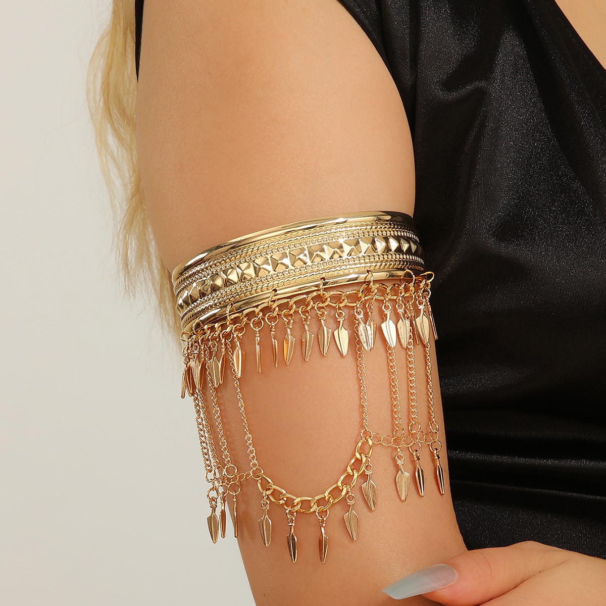 Women Fashion Egypt - 2026 Trendy Fashion Egyptian Golden Metal