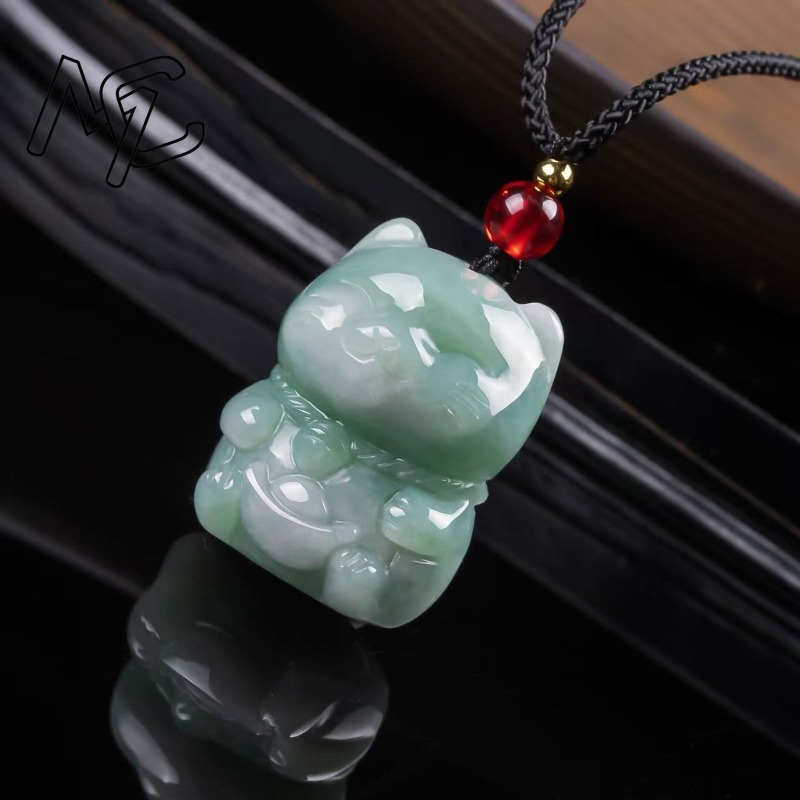 Natural Emerald Jade Lucky Cat - огляд і ціна Women Fashion Designer