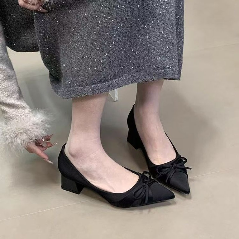 Retro Mid-length Single Shoes  - огляд і ціна Women'S Fashion Shoes