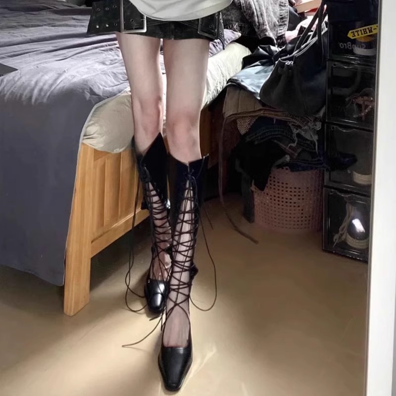 Gothic Women's Shoes New Exqui - огляд і ціна Women Fashion Model