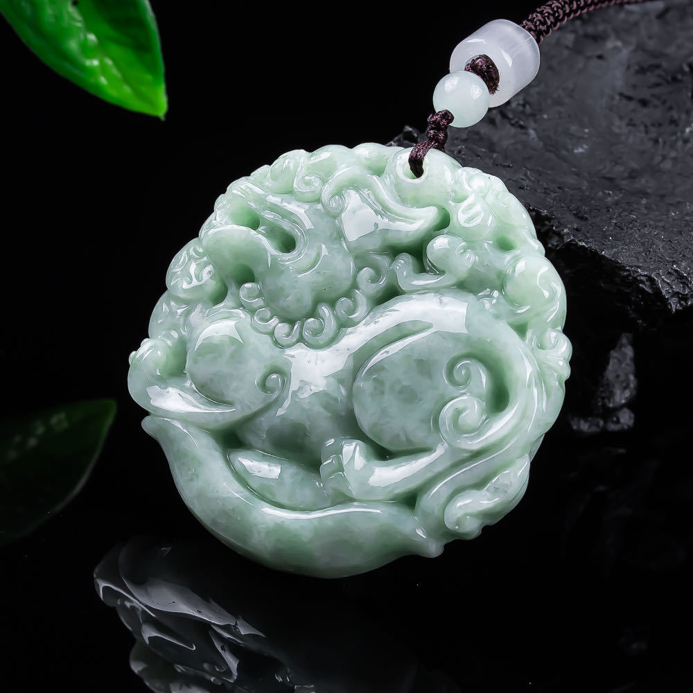 Natural Myanmar Jadeite Pixiu  - огляд і ціна Women Fashion Designer
